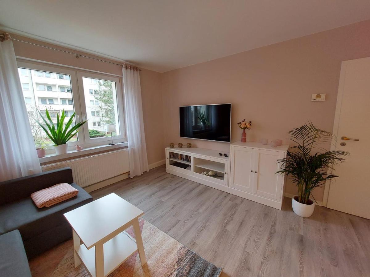 Helles Modern Eingerichtetes Apartment Halle  Eksteriør bilde
