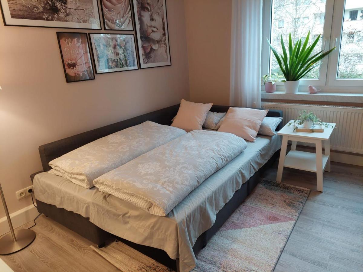Helles Modern Eingerichtetes Apartment Halle  Eksteriør bilde